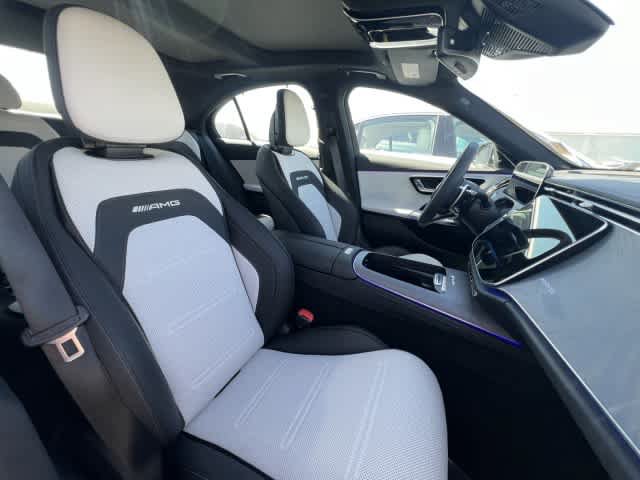 New 2026 Mercedes-Benz E 53 AMG e 4MATIC Sedan image 17