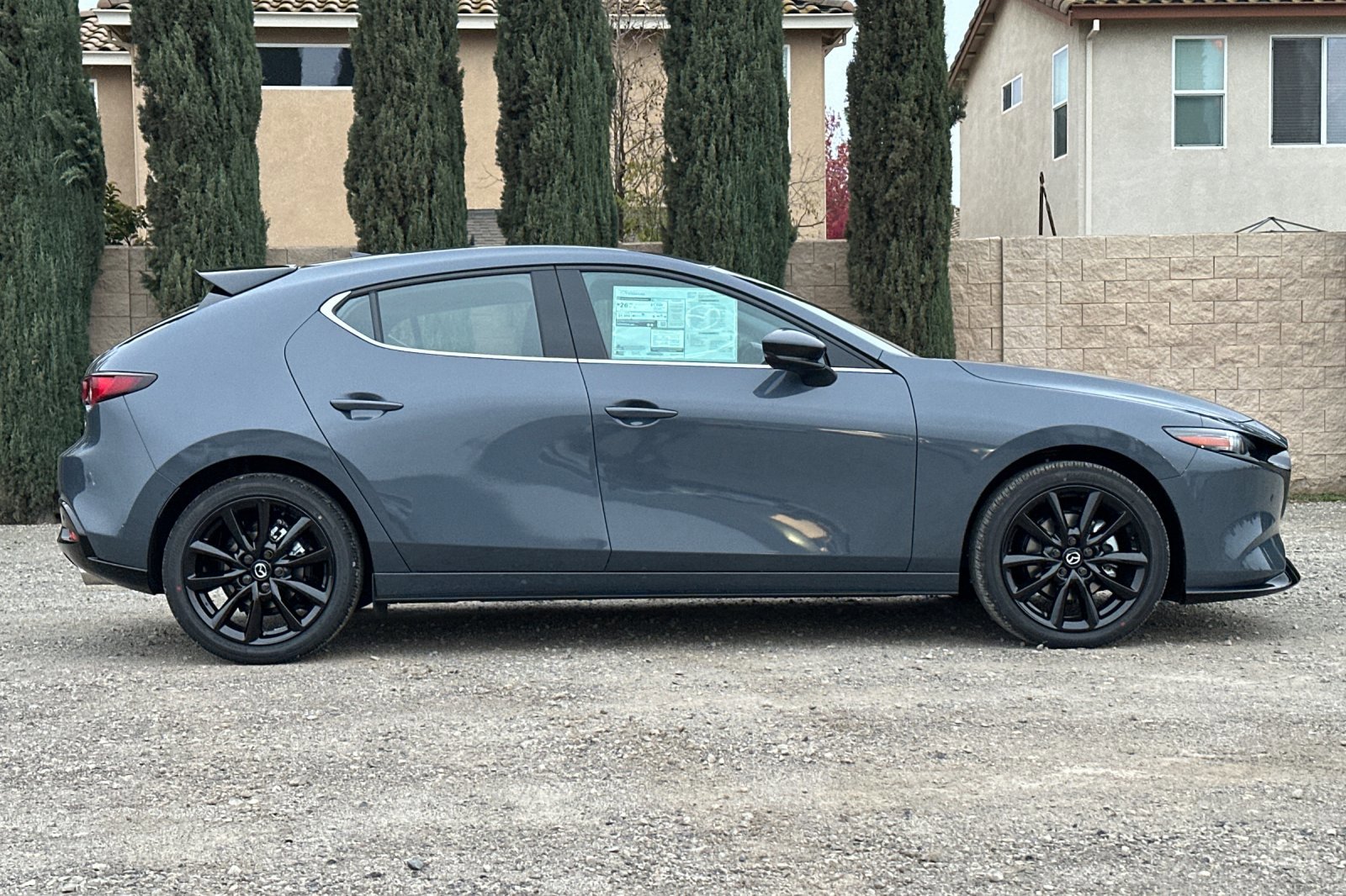 New 2026 MAZDA MAZDA3 Hatchback w/Premium Plus Pkg image 3