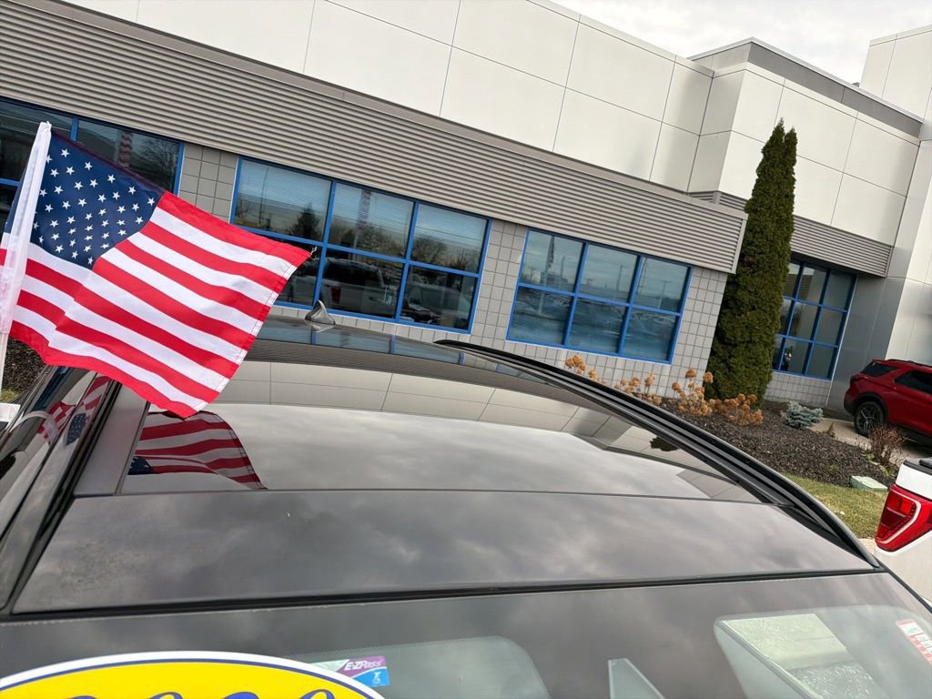 Used 2020 Alfa Romeo Stelvio Ti Sport w/ Quick Order Package 22S Sport image 48