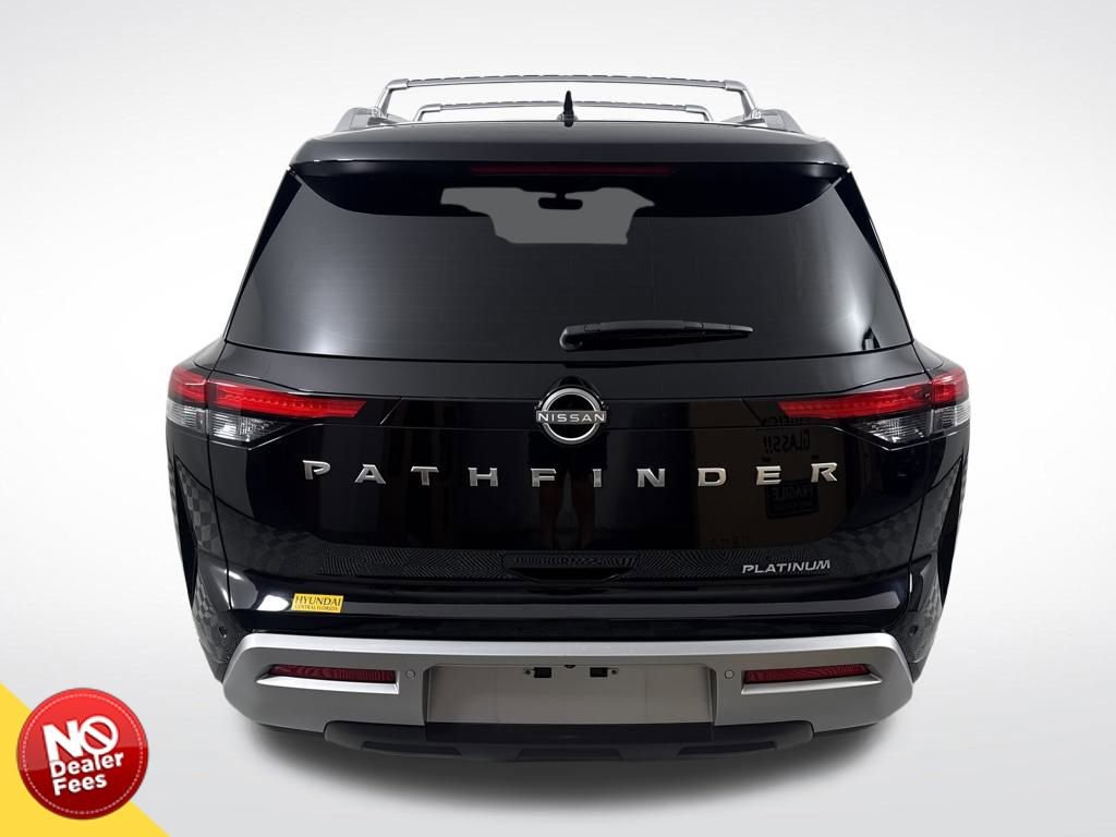 Used 2023 Nissan Pathfinder Platinum w/ Cargo Package image 5