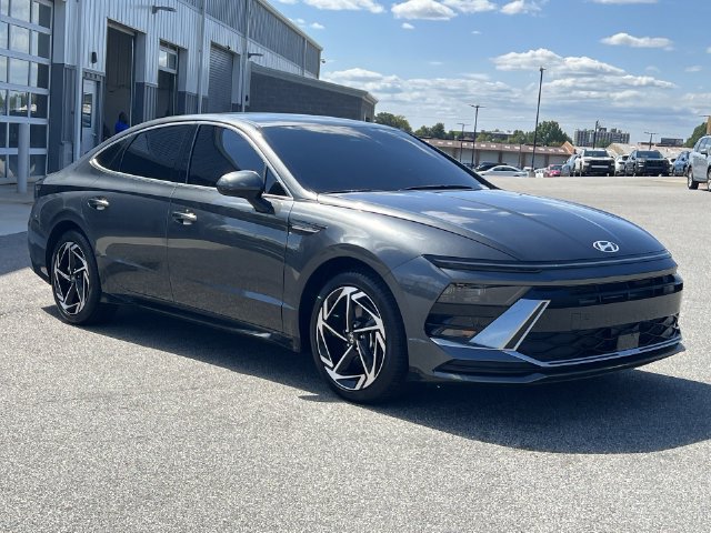 Certified 2026 Hyundai Sonata SEL AWD/4WD image 15