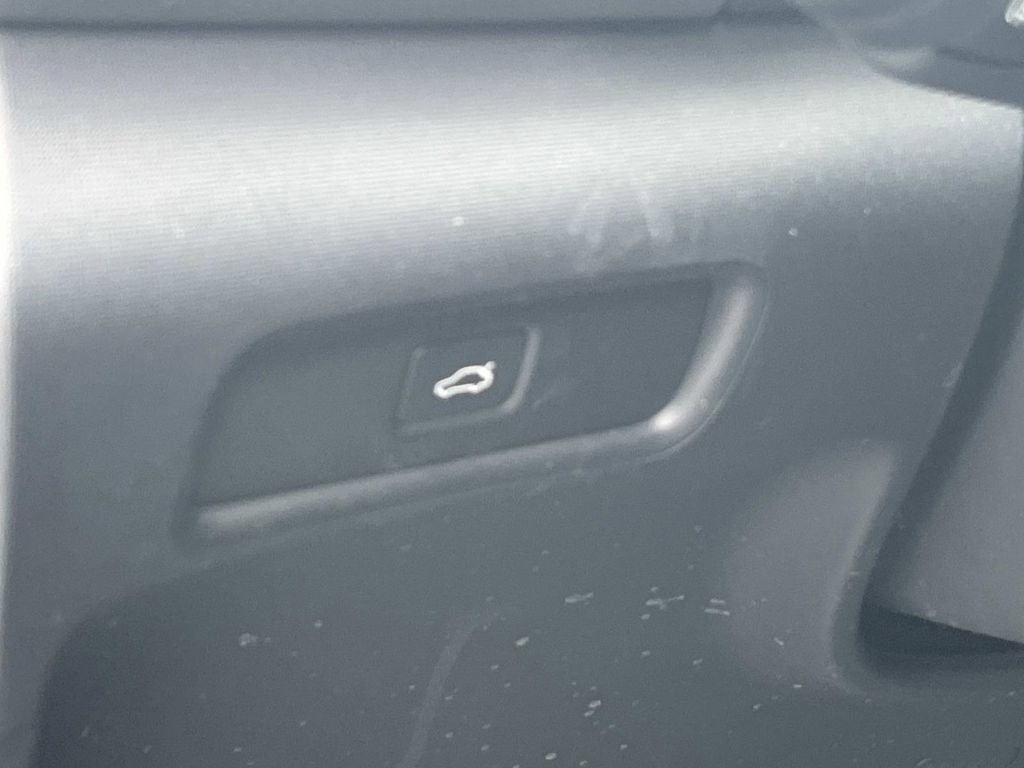 Used 2023 Polestar Polestar 2 w/ Pilot Pack image 25