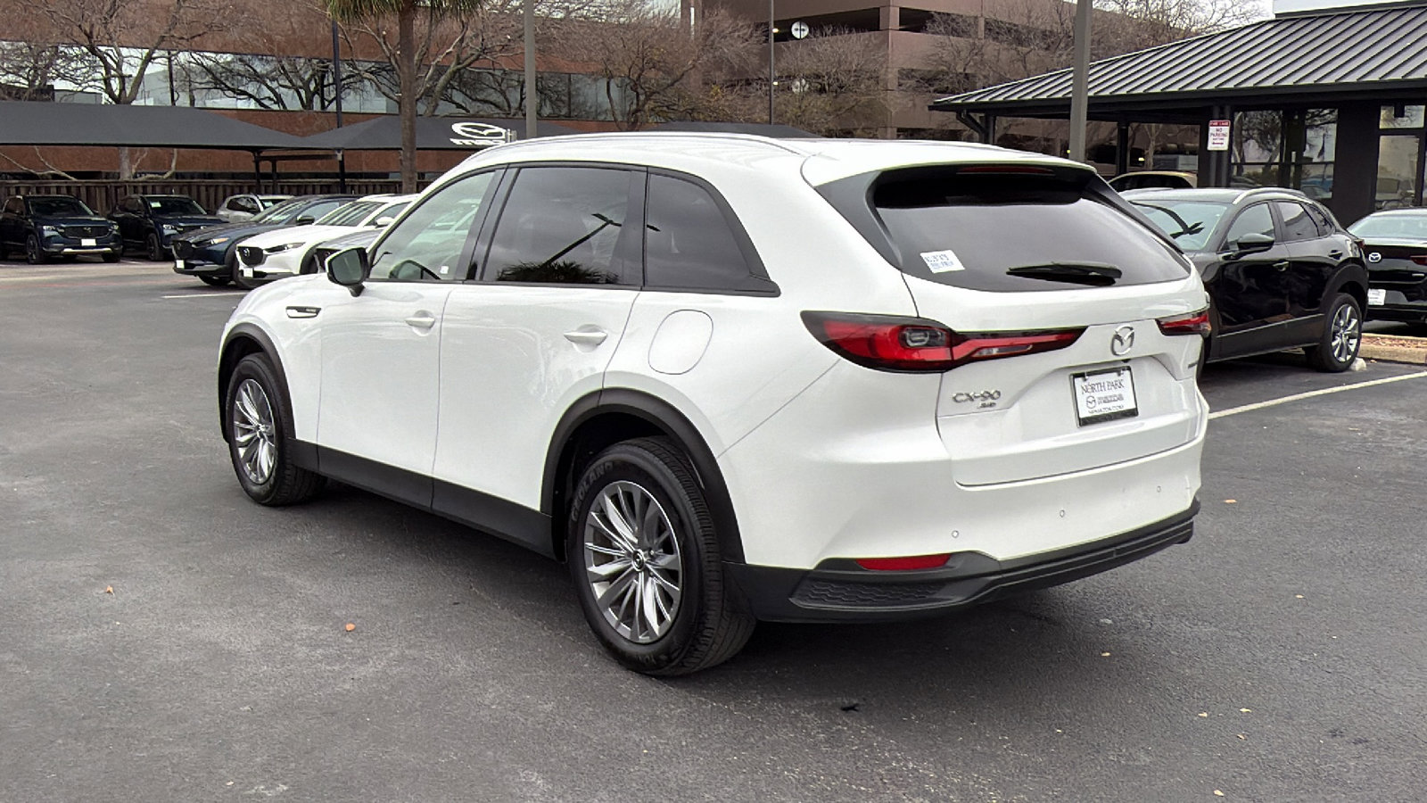 Used 2025 MAZDA CX-90 3.3 Turbo w/ Preferred Package image 6