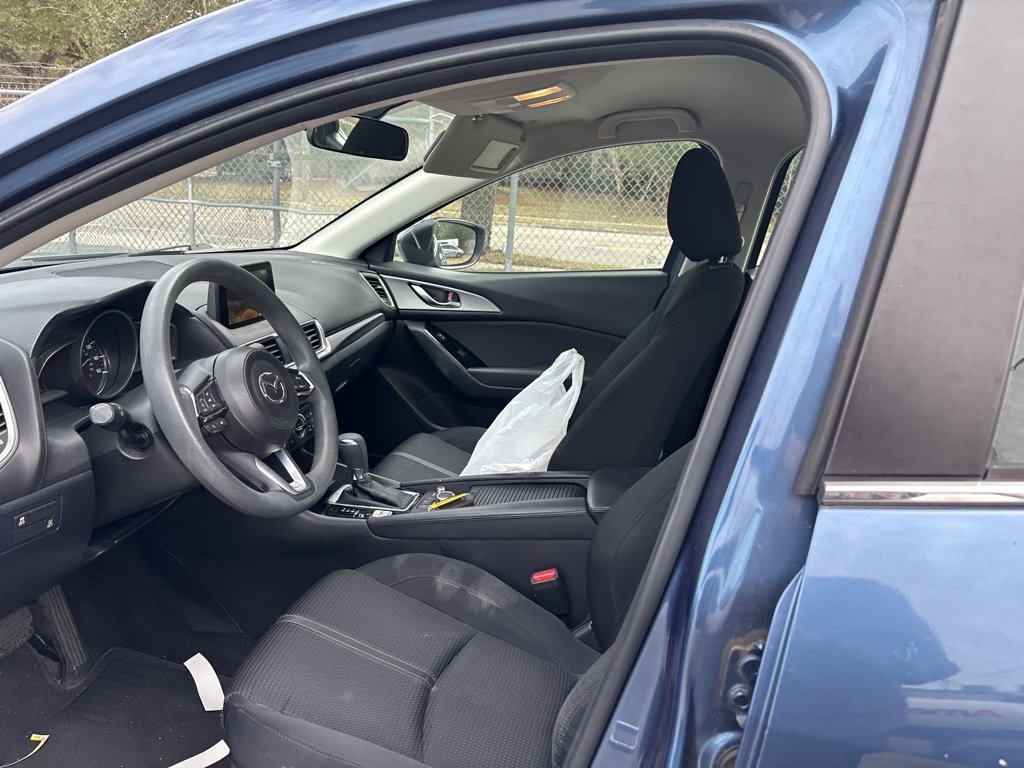 Used 2017 MAZDA MAZDA3 Sport w/ Preferred Equipment Package image 9