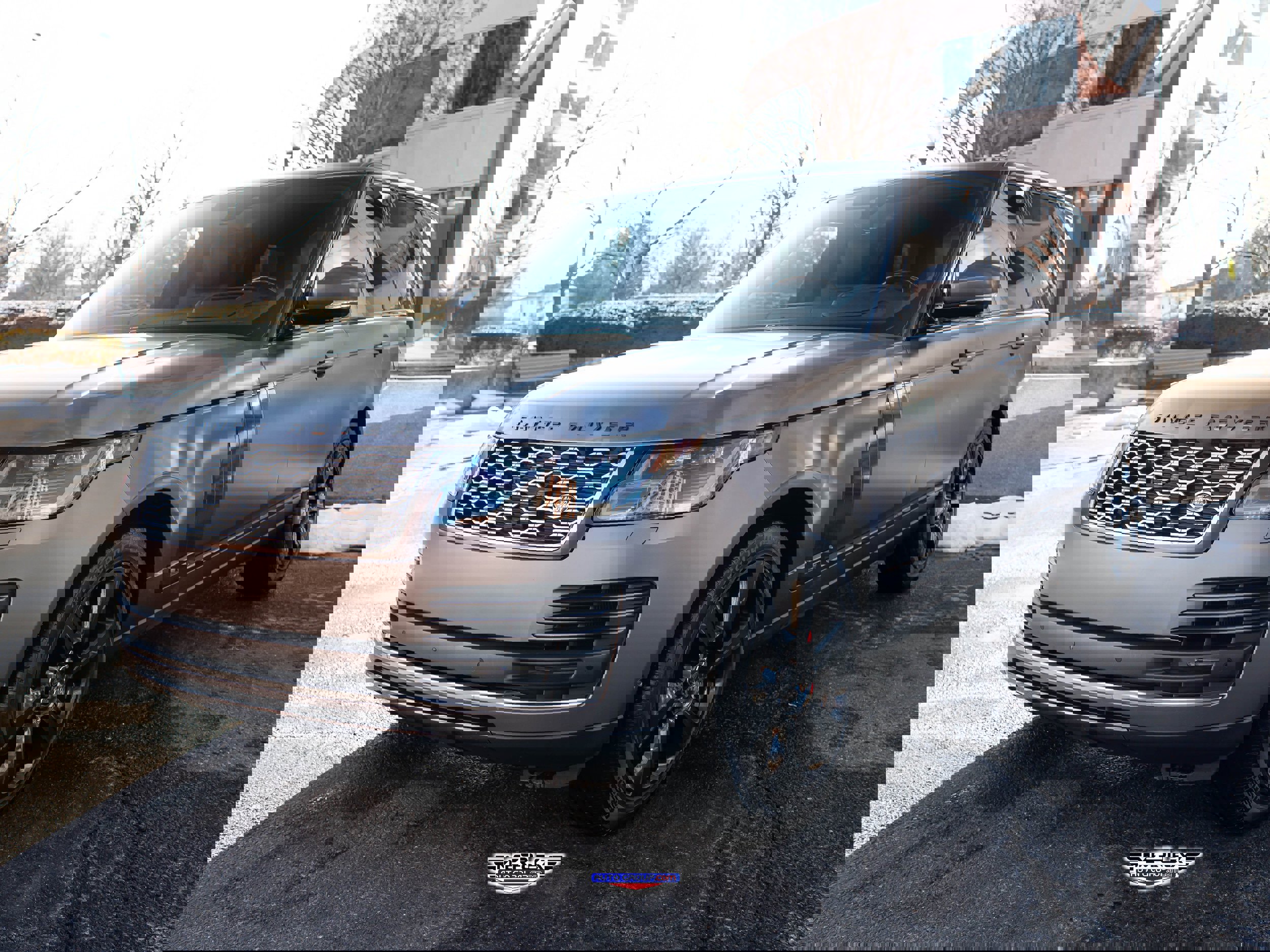 Used 2020 Land Rover Range Rover Long Wheelbase HSE image 3