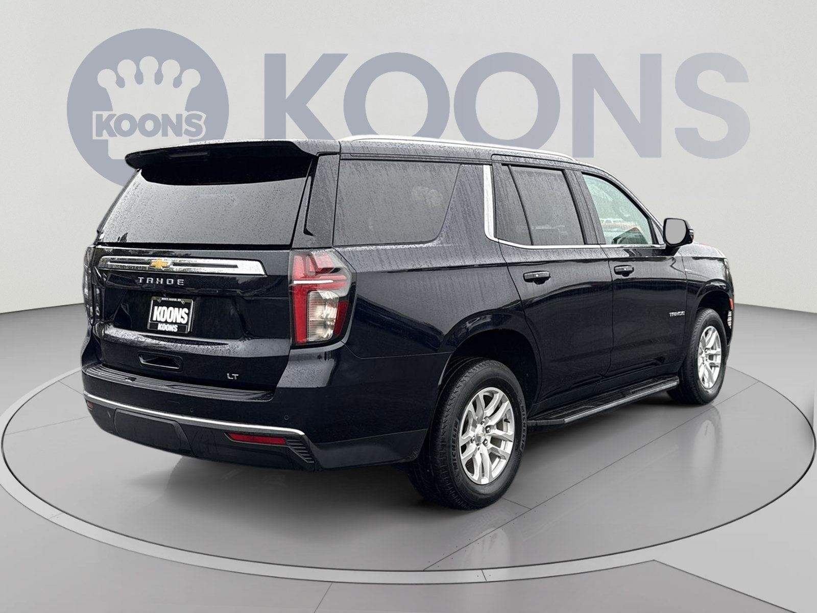 Used 2022 Chevrolet Tahoe LT w/ Luxury Package AWD/4WD image 11