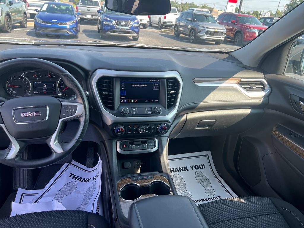 Used 2022 GMC Acadia SLE AWD/4WD image 16
