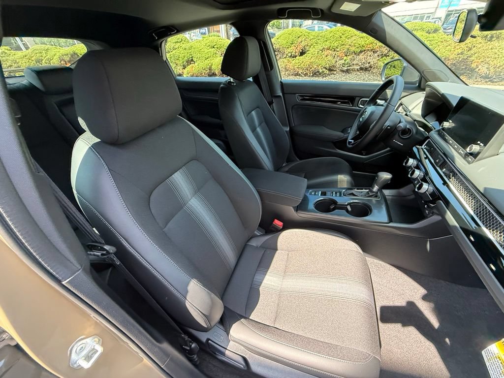 Used 2026 Honda Civic Sport image 39