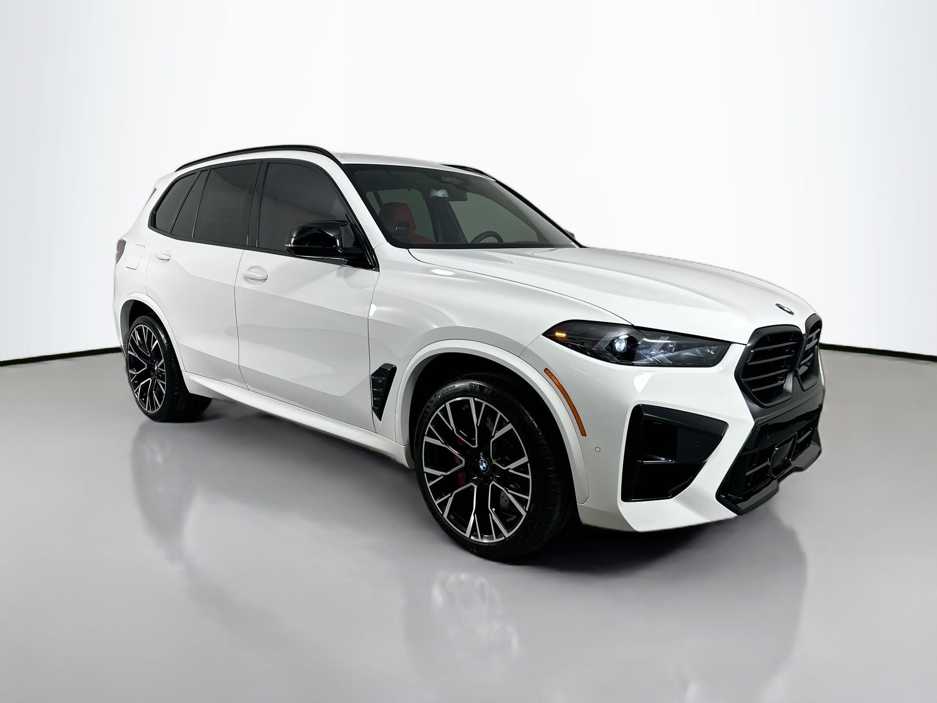 New 2025 BMW X5 M Competition w/ Executive Package image 3
