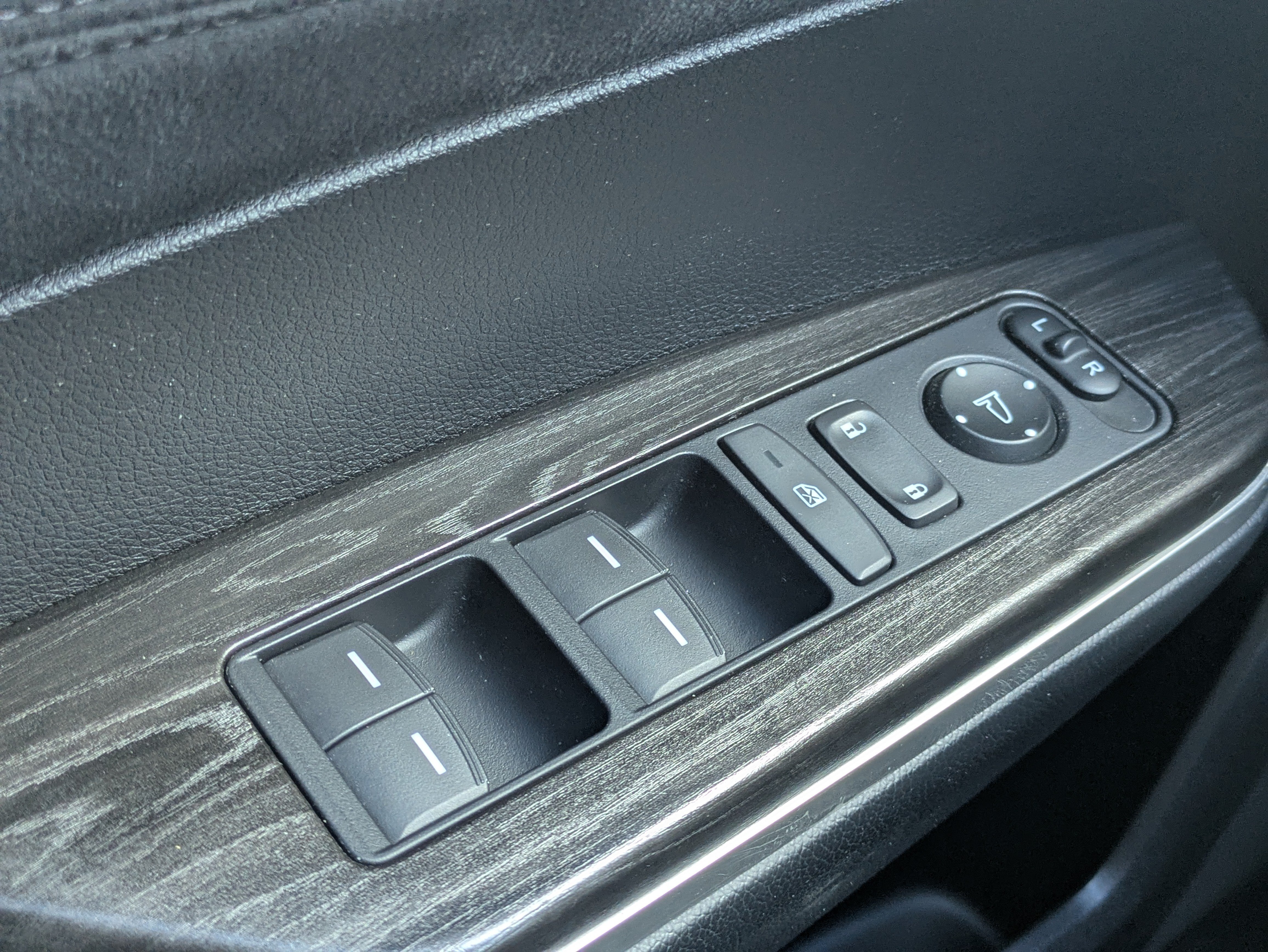 Used 2018 Honda Clarity Touring image 17