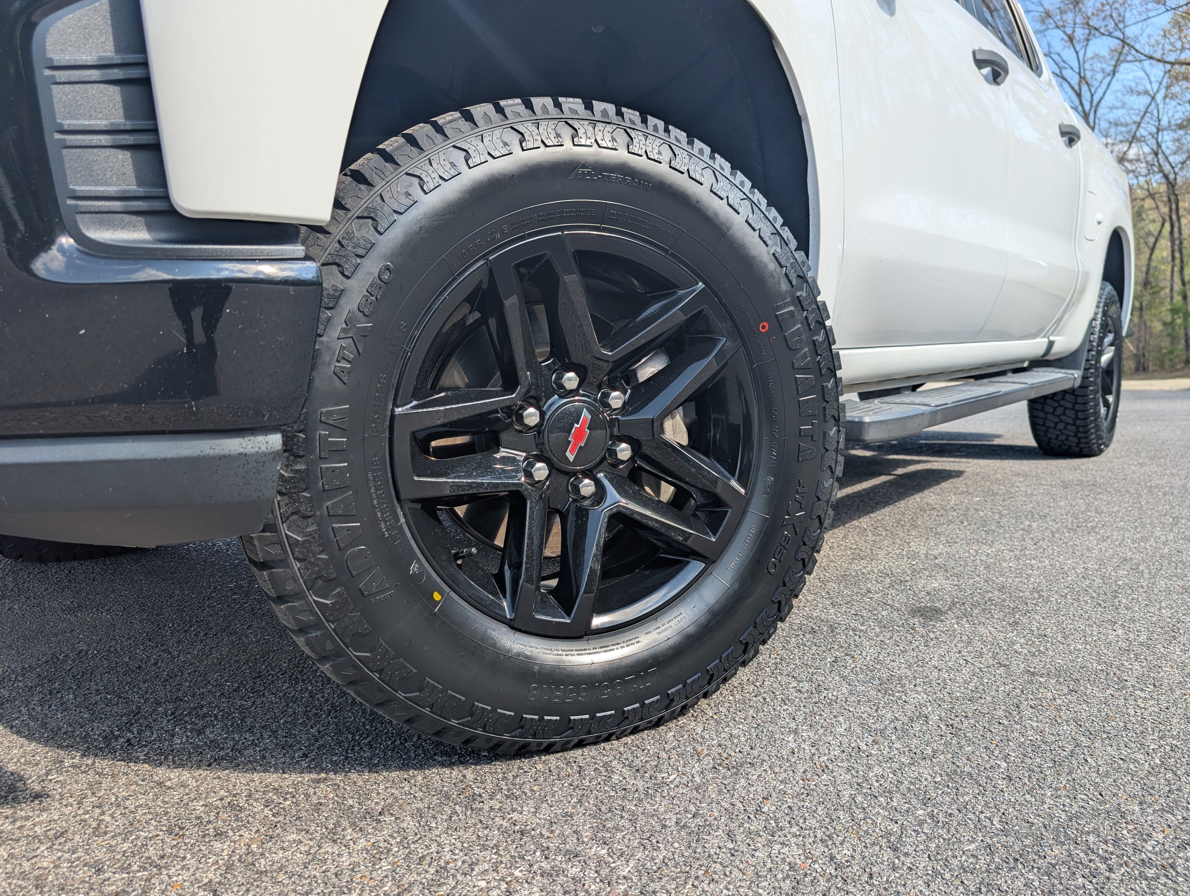 Used 2019 Chevrolet Silverado 1500 Custom Trail Boss w/ Custom Convenience Package AWD/4WD image 30