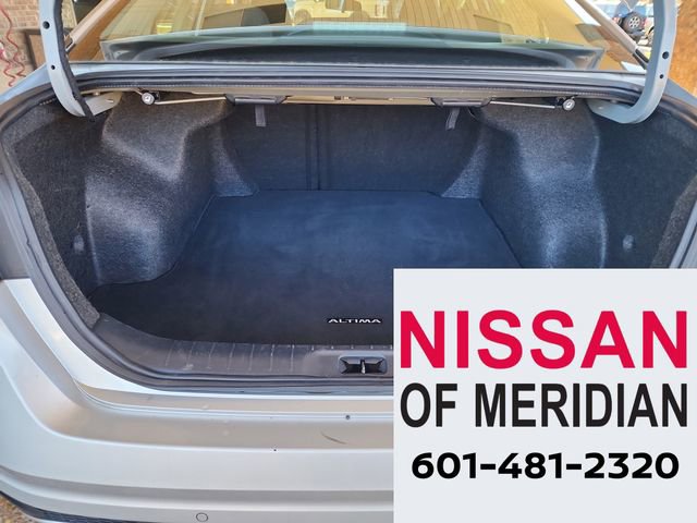Used 2024 Nissan Altima 2.5 SV image 30