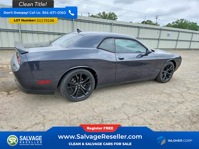 Used 2018 Dodge Challenger SXT Plus RWD image 4