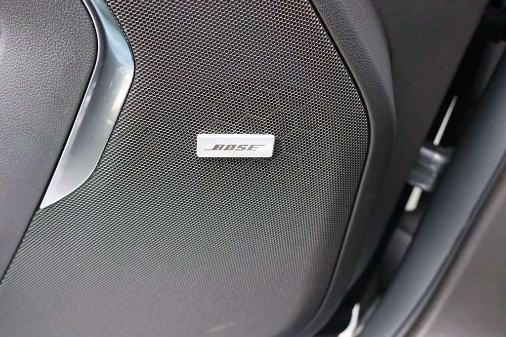 New 2025 Chevrolet Suburban LT w/ Advanced Technology Package image 17