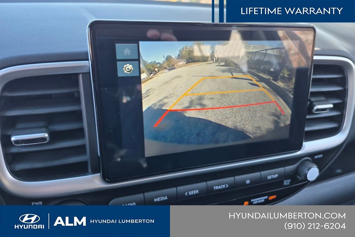 New 2026 Hyundai Venue SE FWD image 23