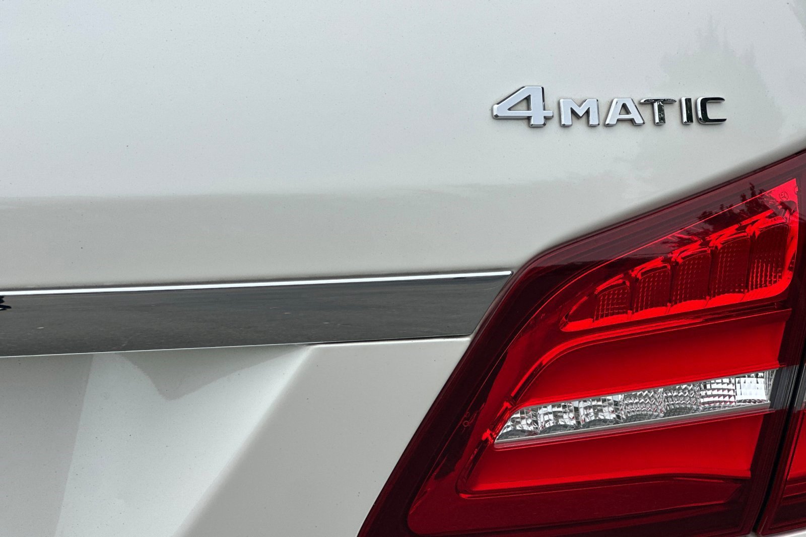 Used 2018 Mercedes-Benz GLS 550 4MATIC image 36