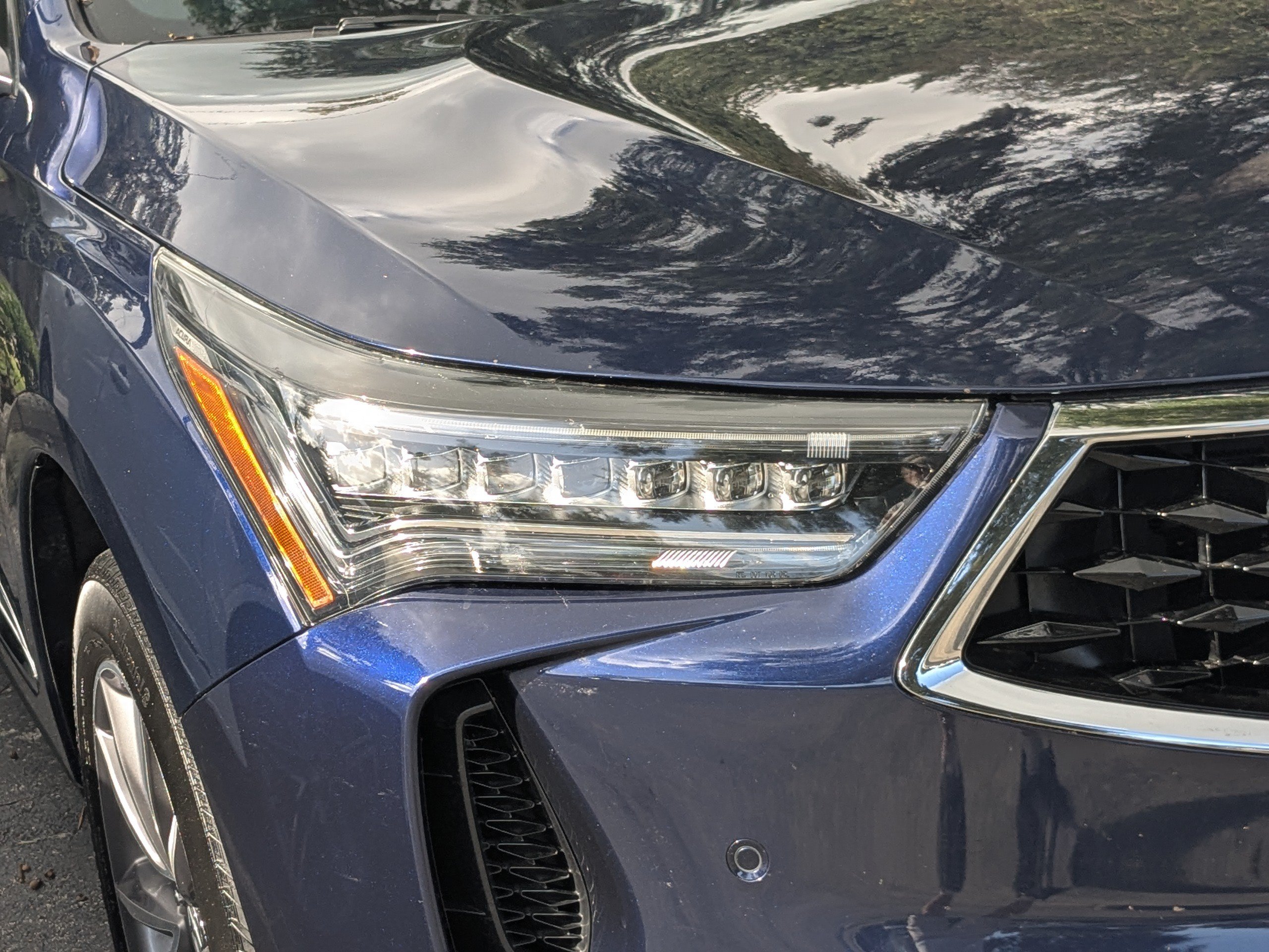 Used 2023 Acura RDX w/ Technology Package FWD image 3