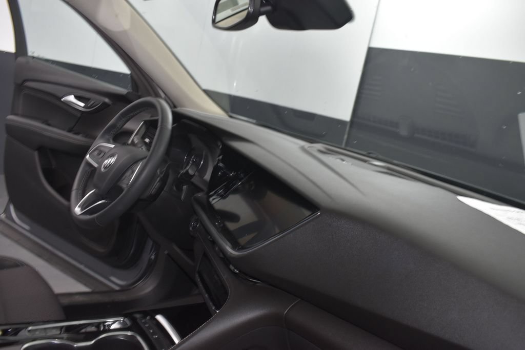 Used 2022 Buick Envision Preferred AWD/4WD image 35