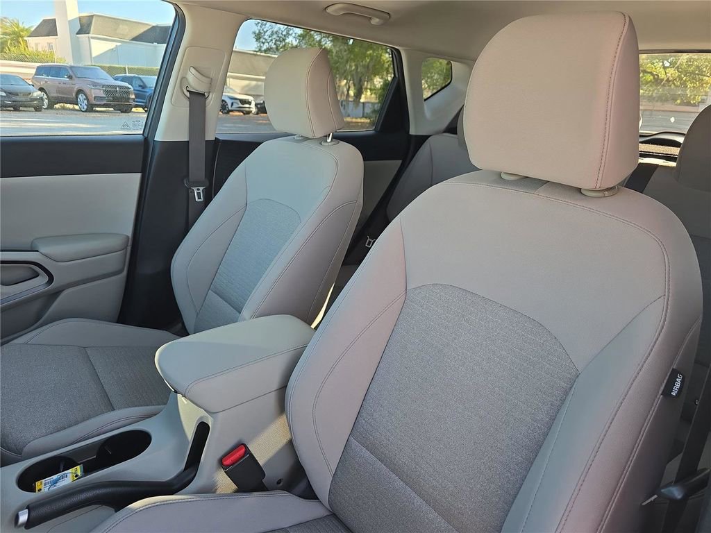 Used 2021 Kia Soul EX image 16