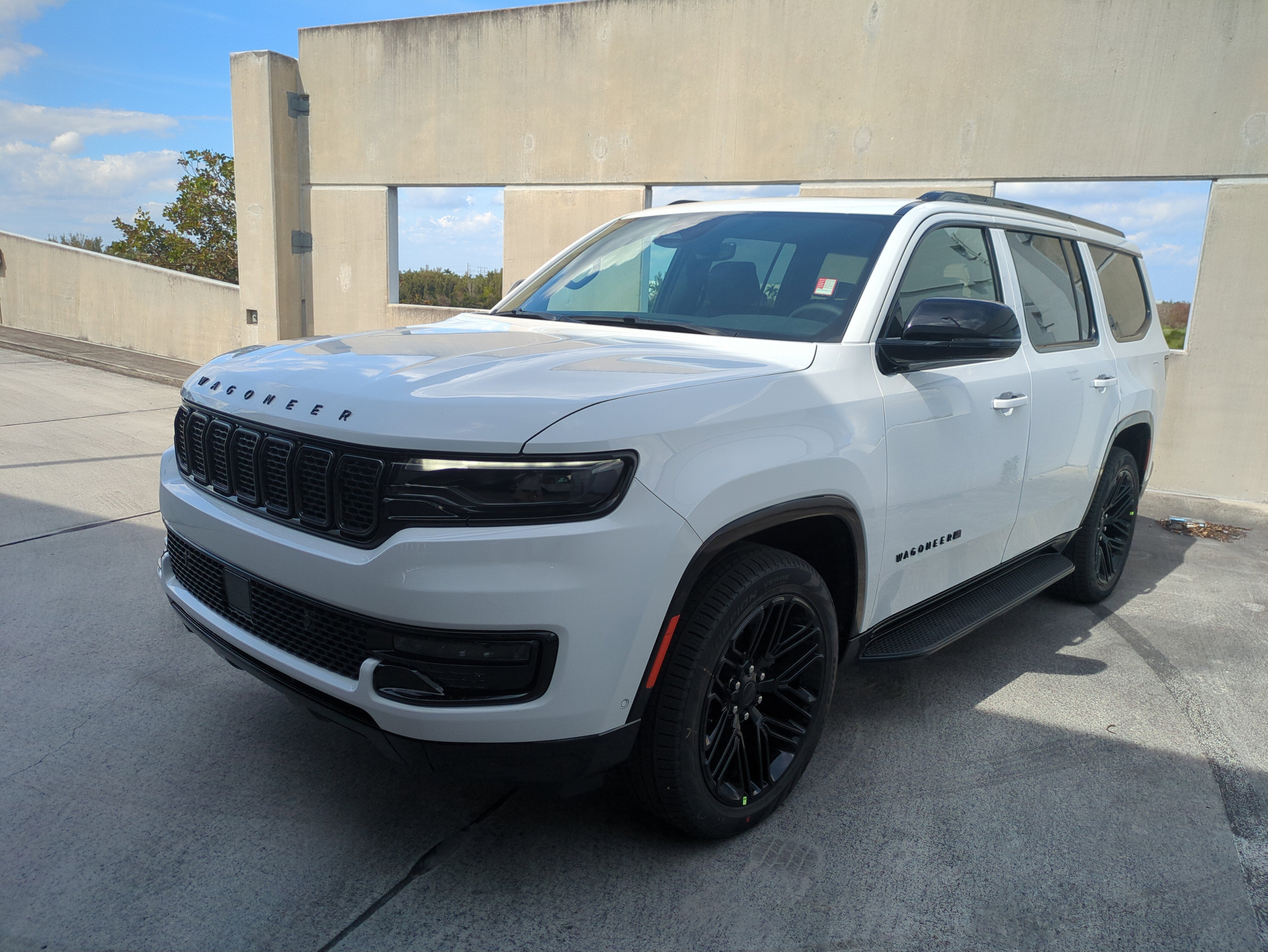 New 2025 Jeep Wagoneer Series II w/ Premium Group I image 9