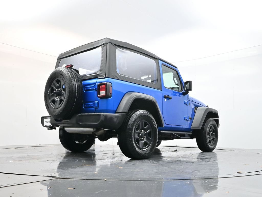 Used 2025 Jeep Wrangler Sport image 32
