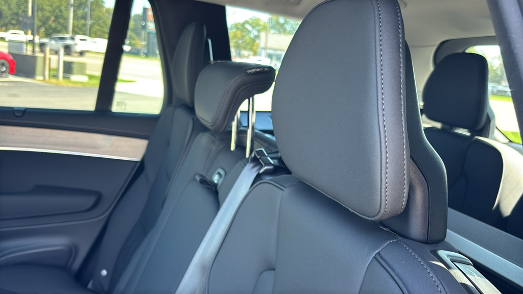 New 2027 Volvo XC90 B6 Plus AWD/4WD image 11