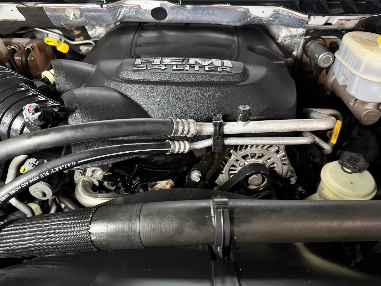 Used 2018 RAM 2500 Big Horn w/ Sport Appearance Group AWD/4WD image 13