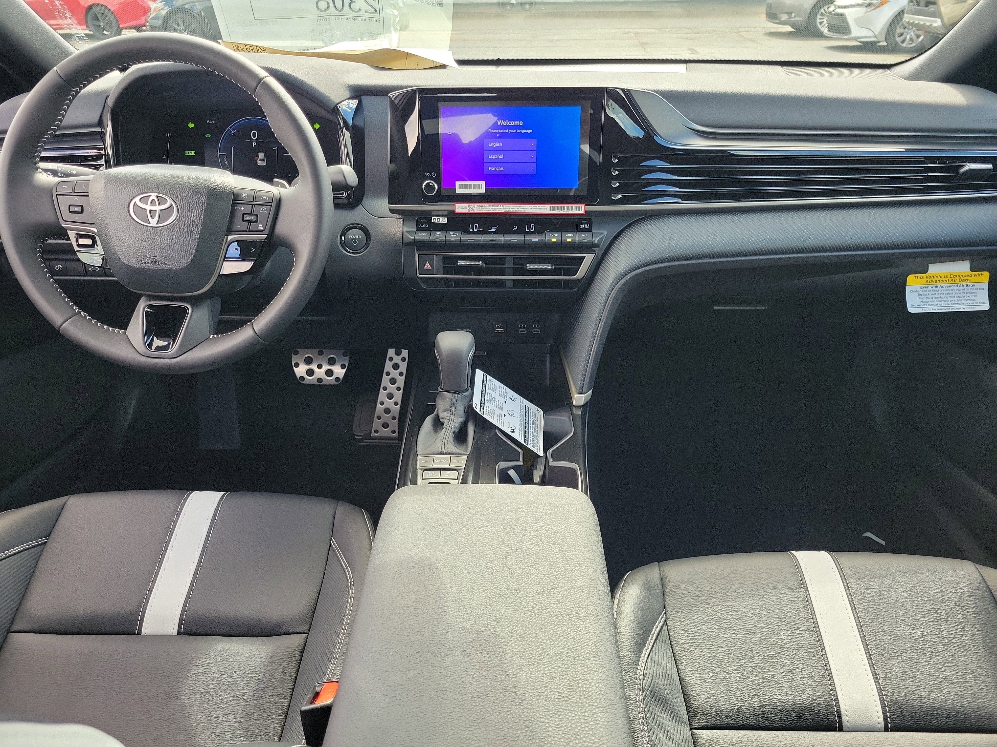 New 2026 Toyota Camry SE FWD image 9
