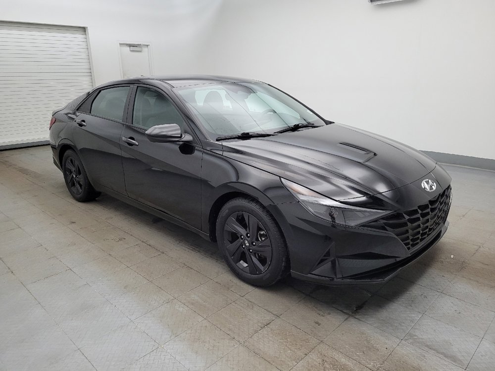 Used 2021 Hyundai Elantra SEL image 11