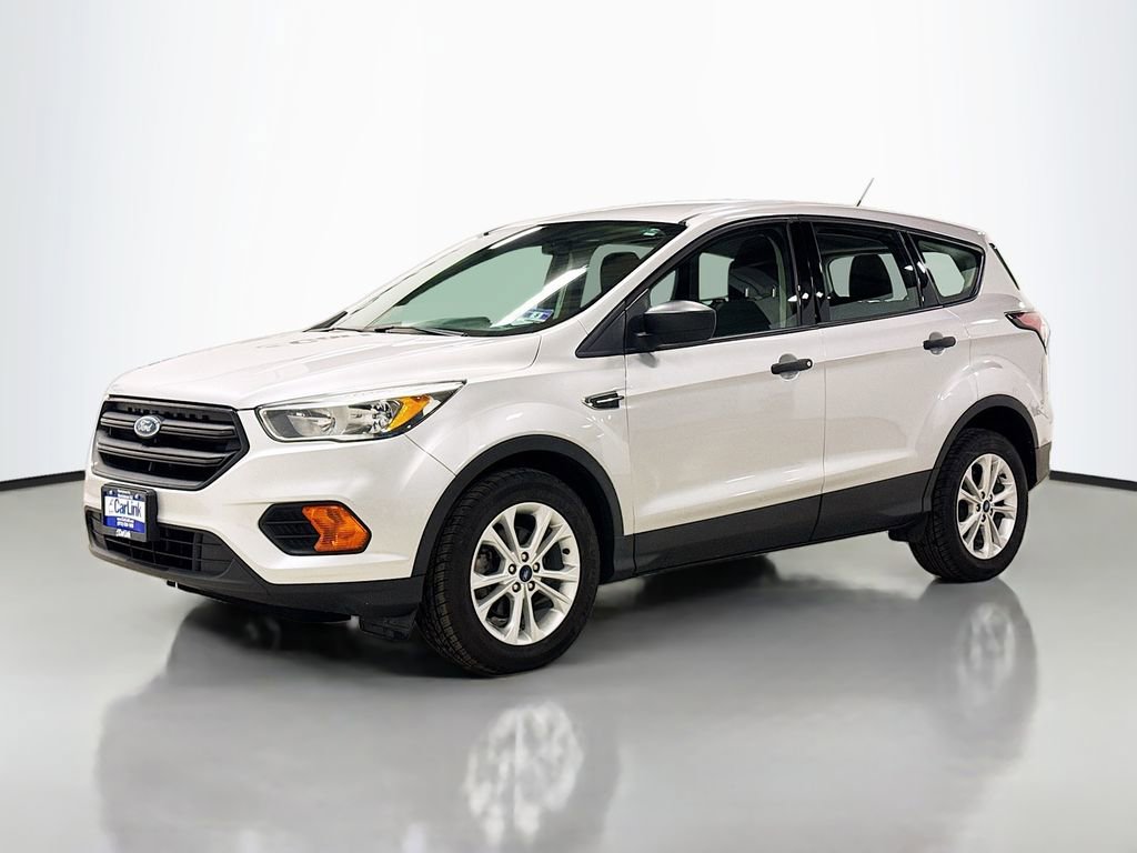 Used 2017 Ford Escape S FWD image 3