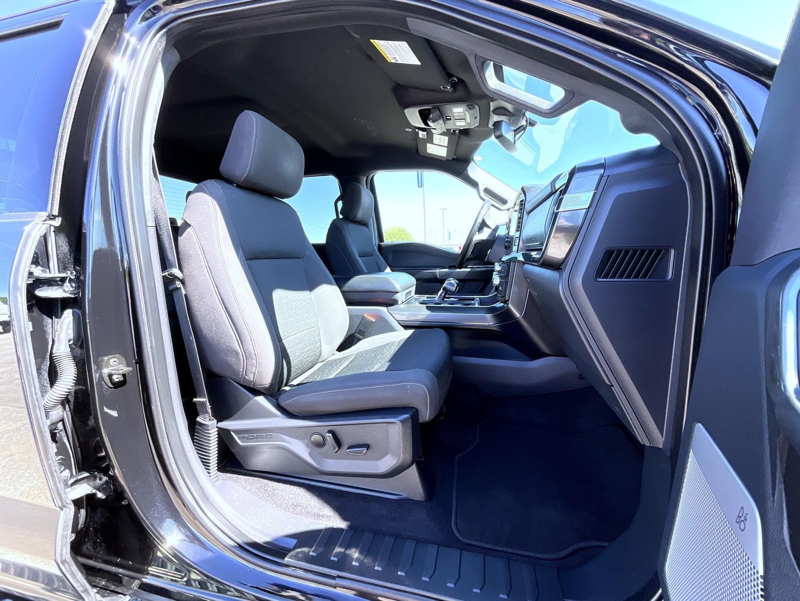 Used 2023 Ford F150 XLT w/ Equipment Group 302A High AWD/4WD image 15