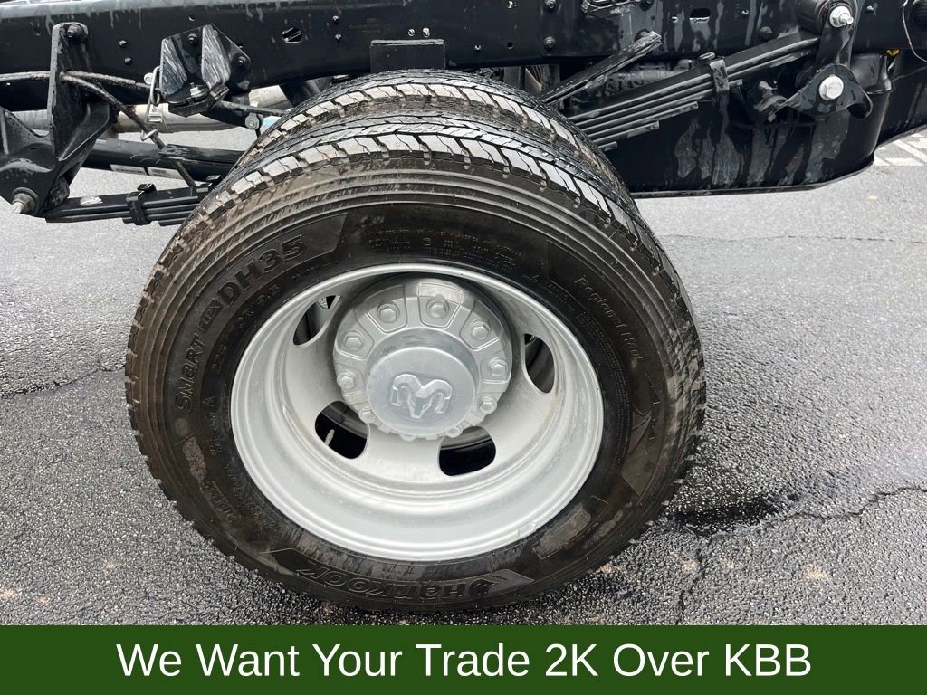 New 2025 RAM 5500 Tradesman AWD/4WD image 13
