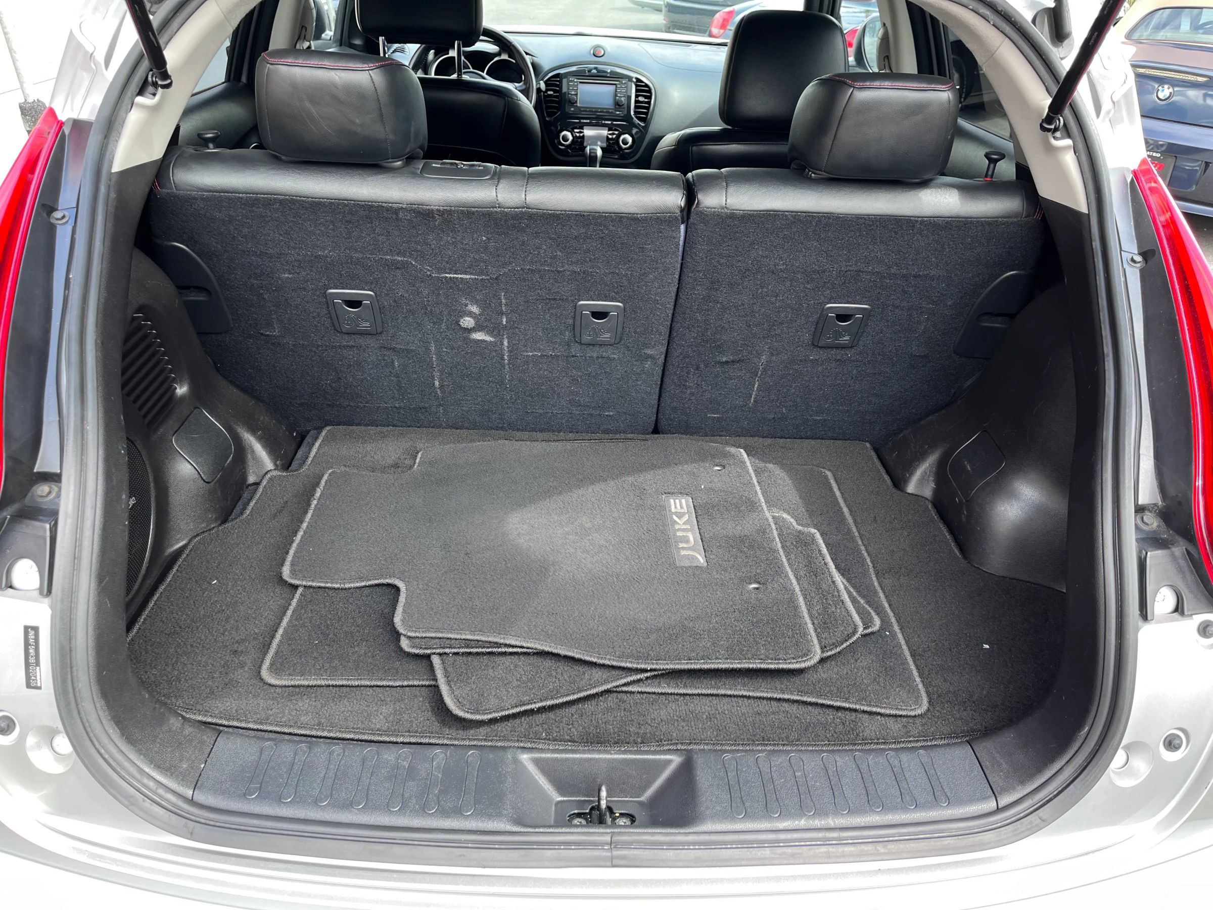 Used 2011 Nissan Juke SL w/ Chrome Pkg FWD image 20