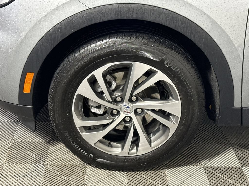 Used 2023 Buick Envision Essence AWD/4WD image 12