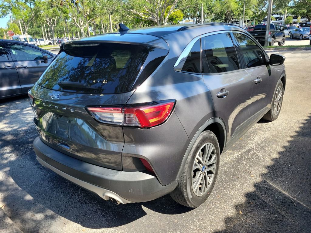 Used 2021 Ford Escape SEL w/ Technology Package FWD image 3