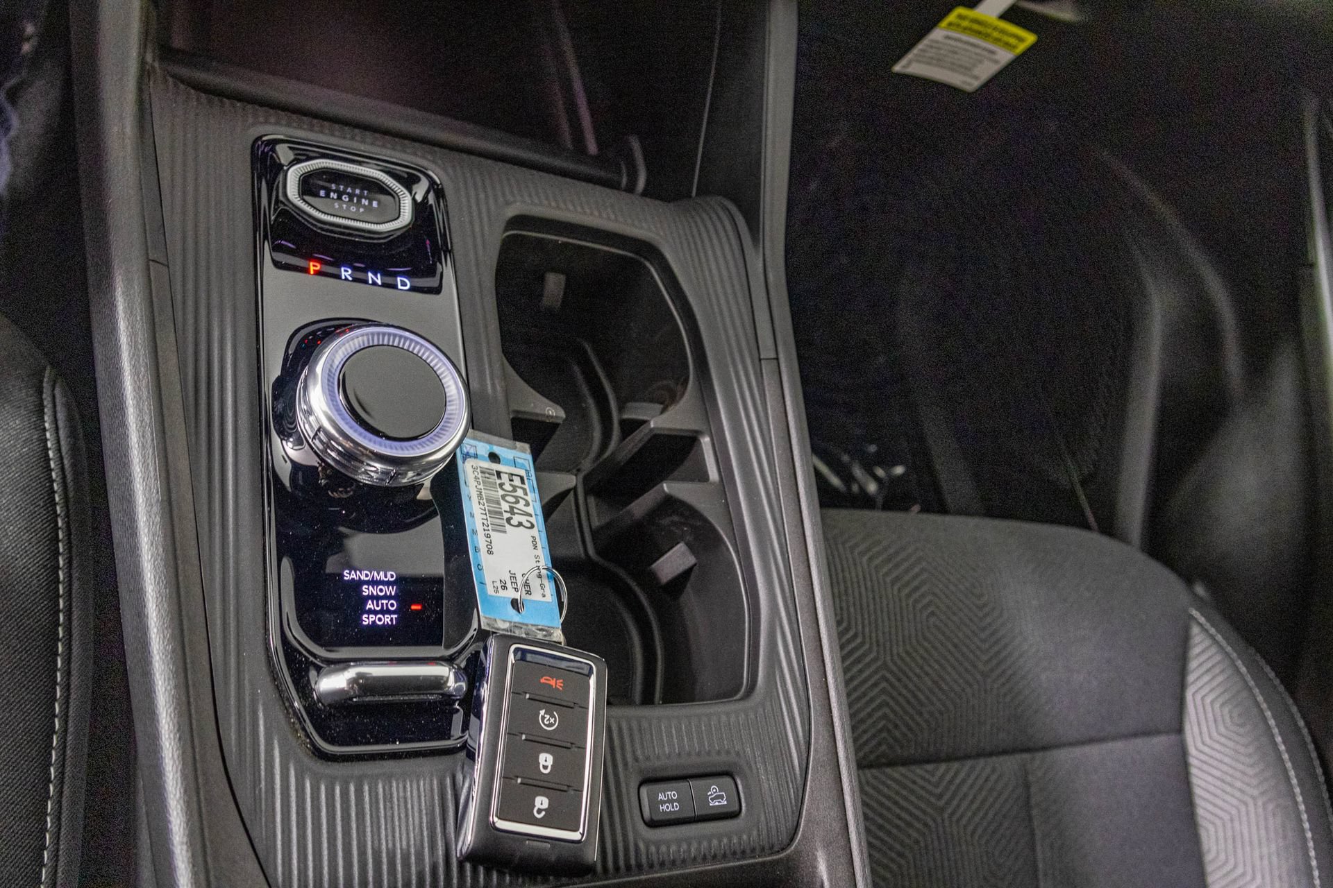 New 2026 Jeep Cherokee Laredo AWD/4WD image 26