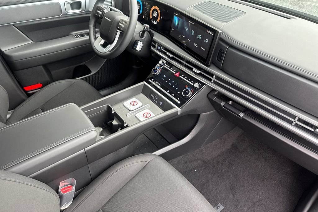 New 2026 Hyundai Santa Fe SE FWD image 16