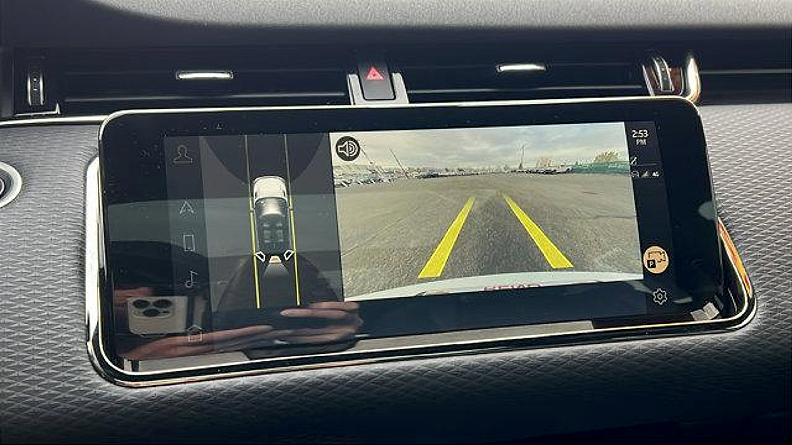 Used 2023 Land Rover Range Rover Evoque R-Dynamic S image 22