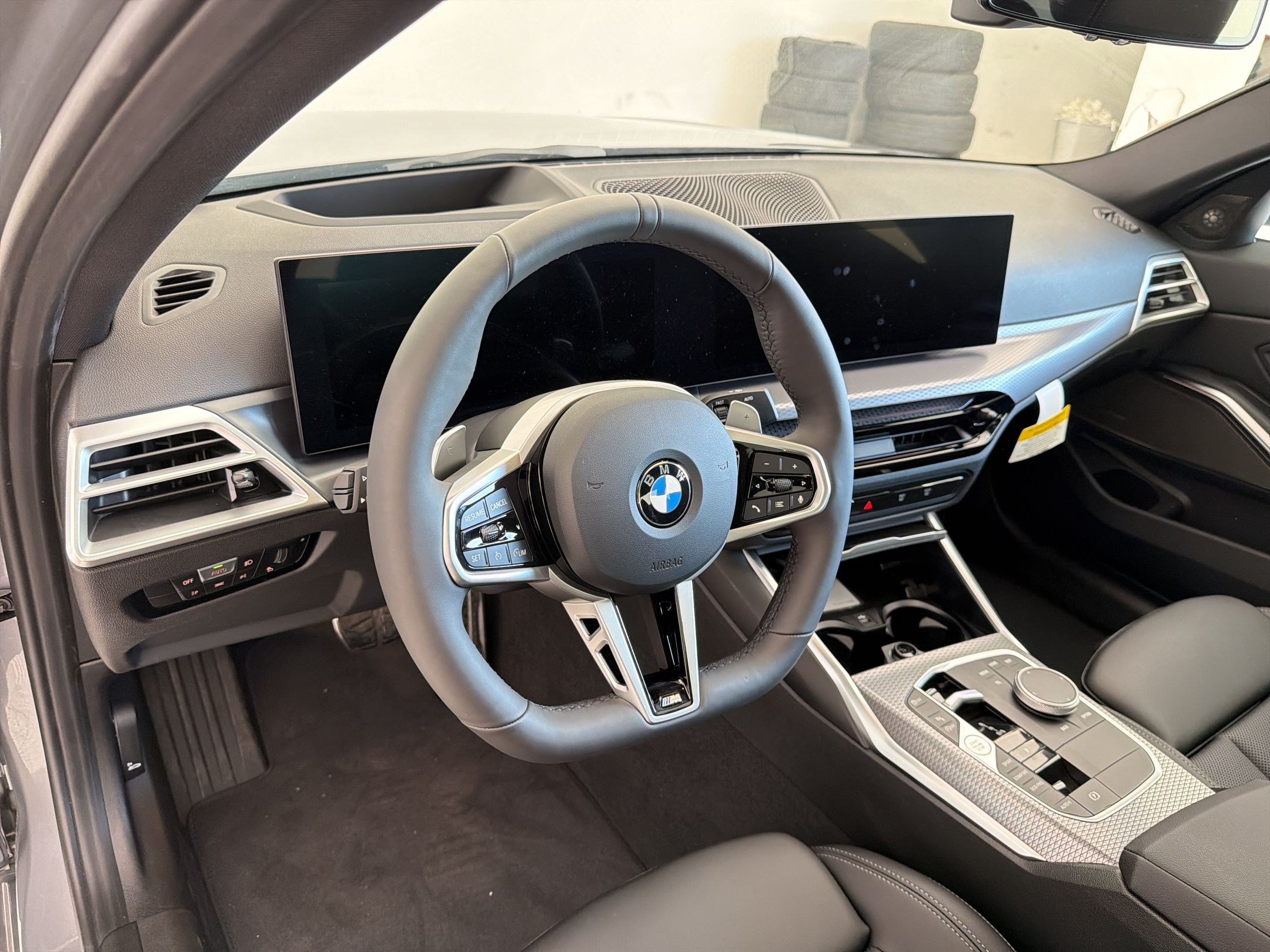 New 2026 BMW 330i xDrive Sedan w/ M Sport Package AWD/4WD image 17