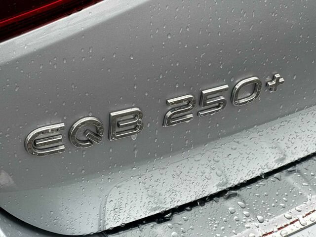 Certified 2024 Mercedes-Benz EQB 250+ image 33