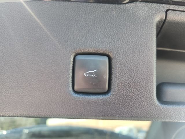 Used 2022 Ford Escape SE w/ Convenience Package image 14