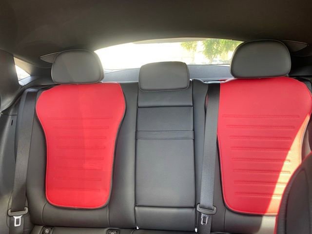 Used 2025 Mercedes-Benz GLC 300 4MATIC image 18