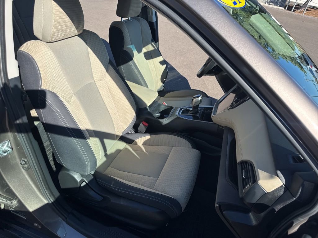Used 2021 Subaru Outback Premium image 14