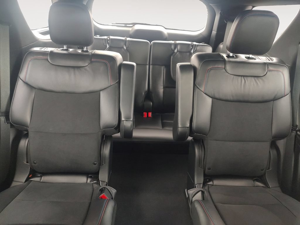 Used 2023 Ford Explorer ST w/ Equipment Group 401A AWD/4WD image 13