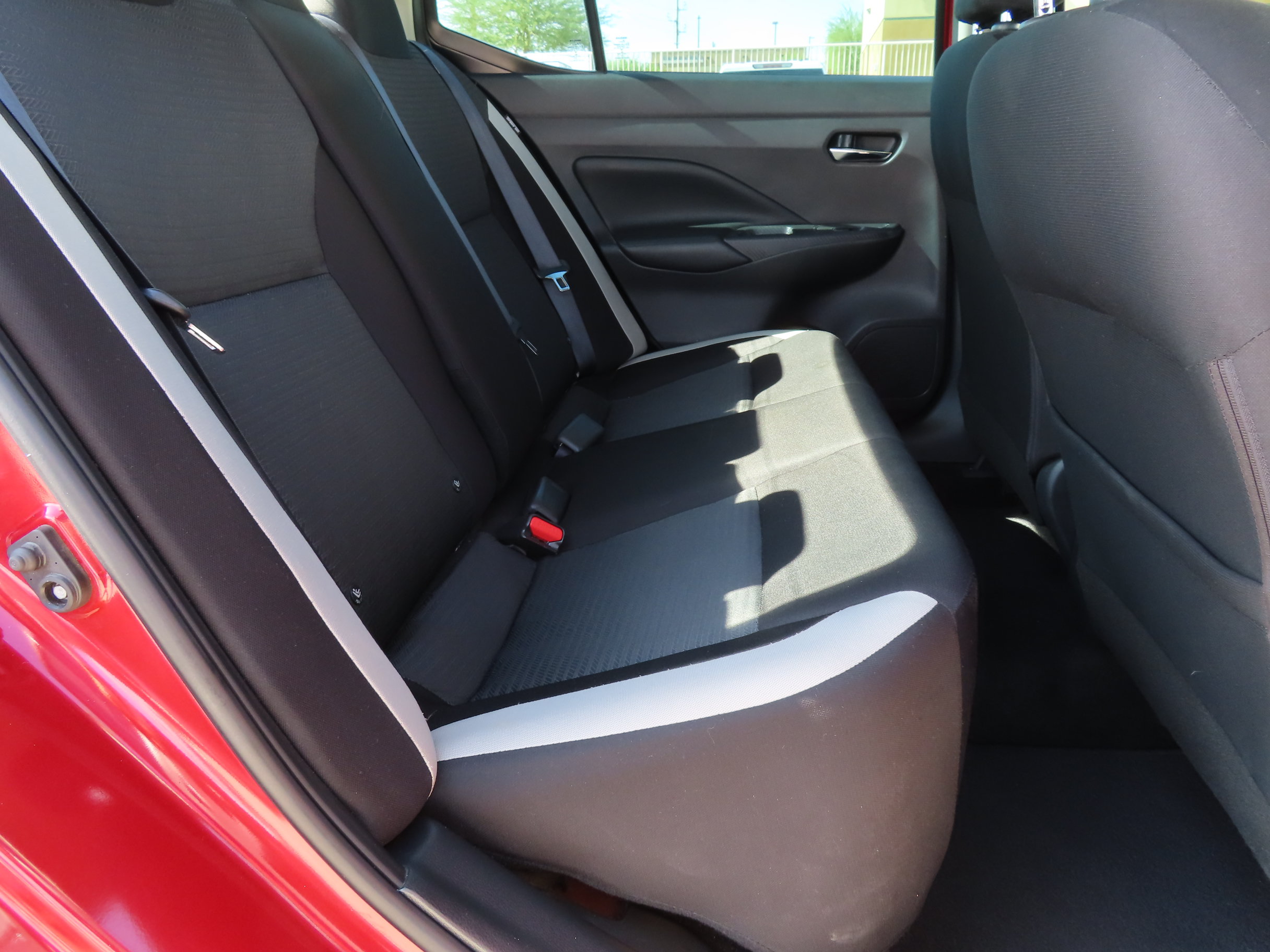 Used 2020 Nissan Versa SV FWD image 14