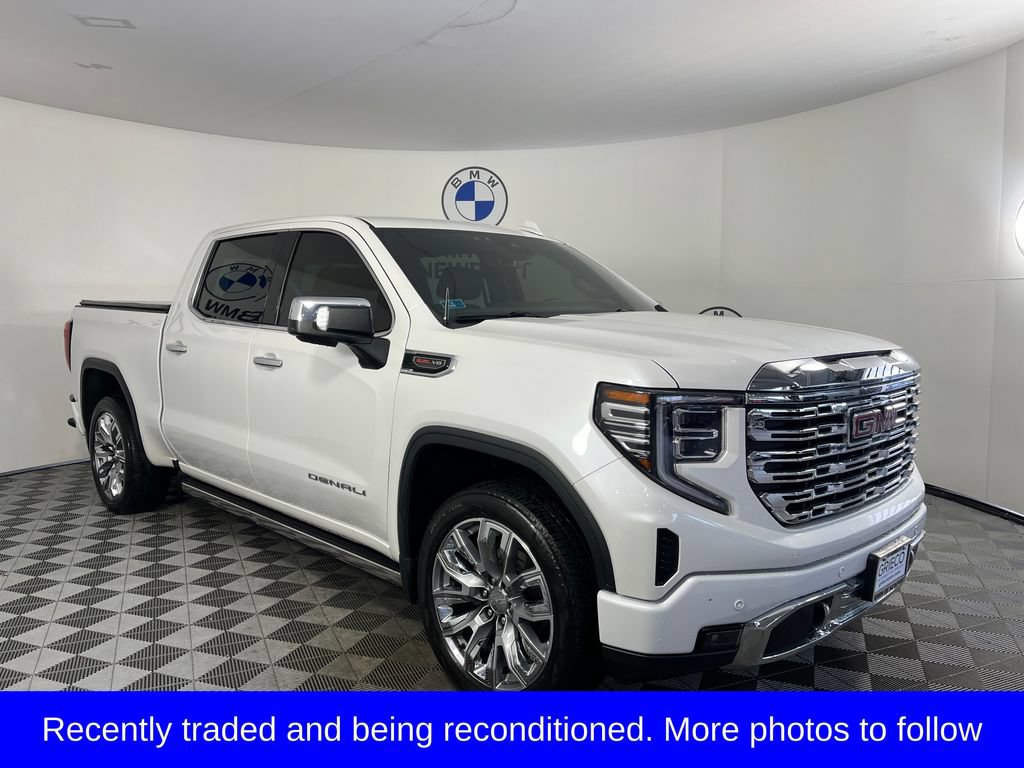 Used 2023 GMC Sierra 1500 Denali AWD/4WD image 1