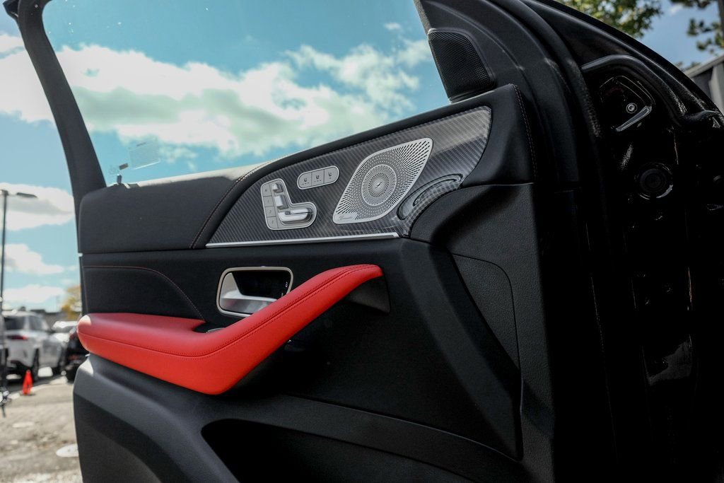 New 2026 Mercedes-Benz GLE 53 AMG 4MATIC Coupe image 14