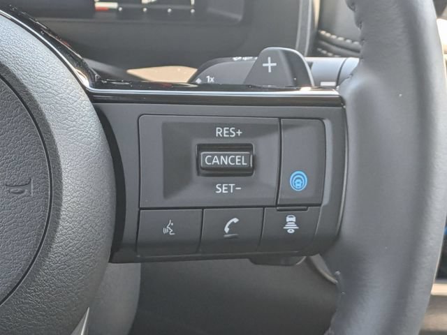 Certified 2023 Nissan Rogue Platinum w/ Platinum Premium Package AWD/4WD image 18