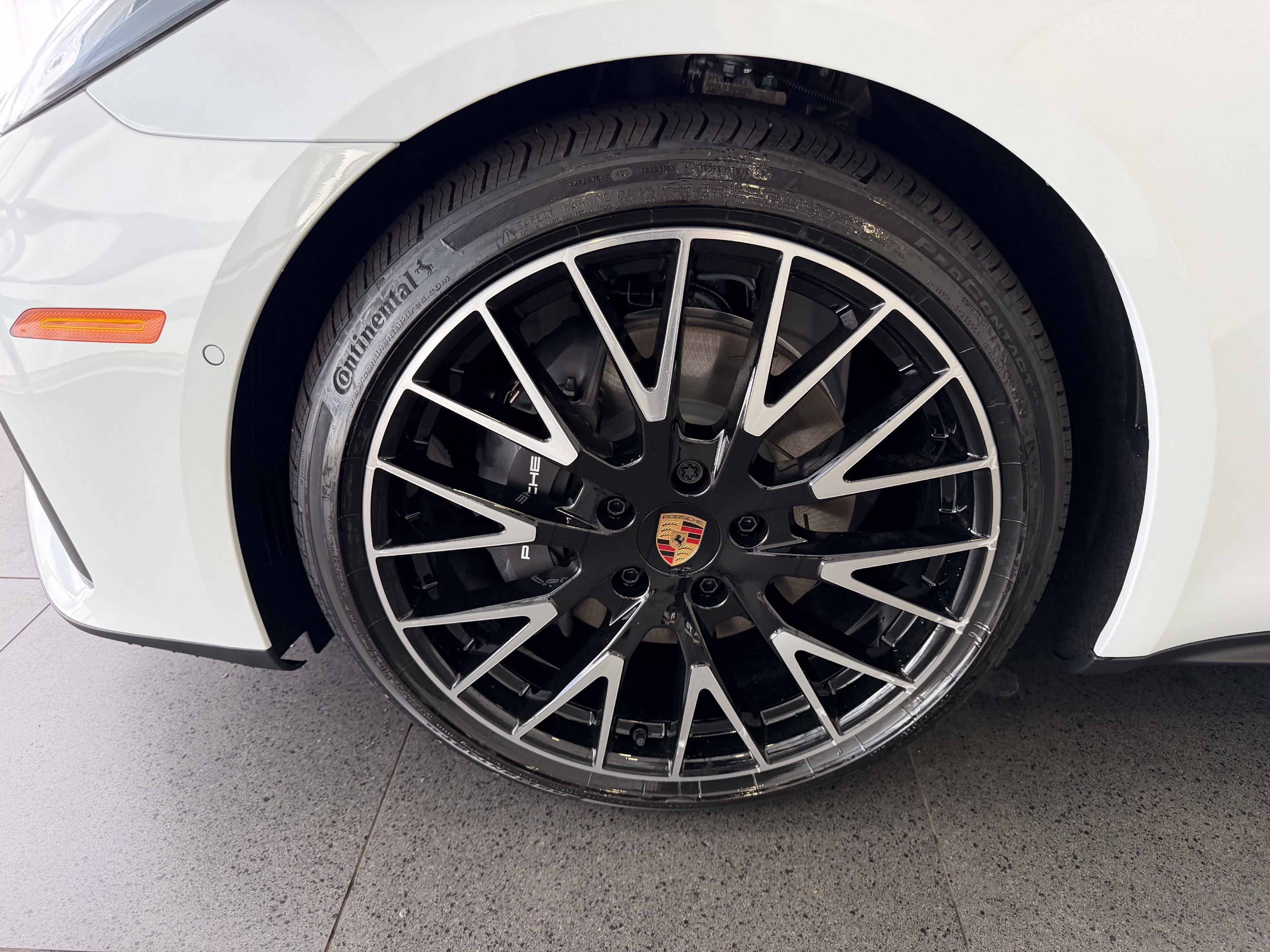 New 2026 Porsche Panamera 4 AWD/4WD image 10