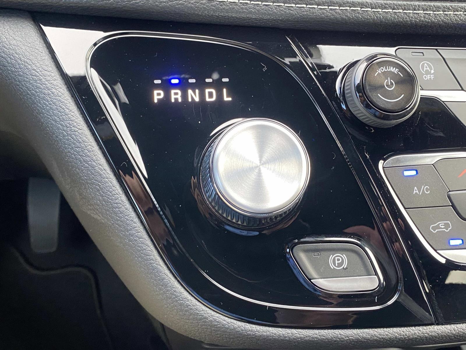 New 2026 Chrysler Pacifica Select image 31